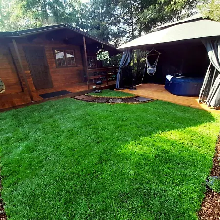 Vakantiehuis Dom 2-natura, Relaks, Jacuzzi, Akwen Jeziorsko *