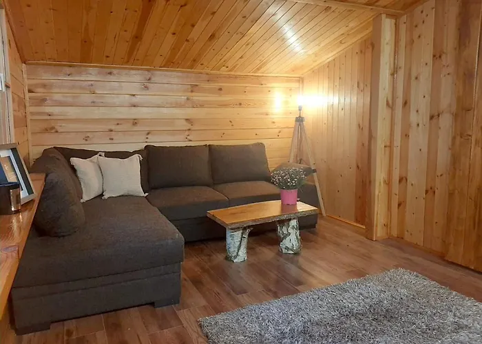 Дом отдыха Dom 2-natura, Relaks, Jacuzzi, Akwen Jeziorsko *